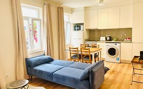 Brandnew Designer'S 2-Bed Apartment Lisbon 1011D